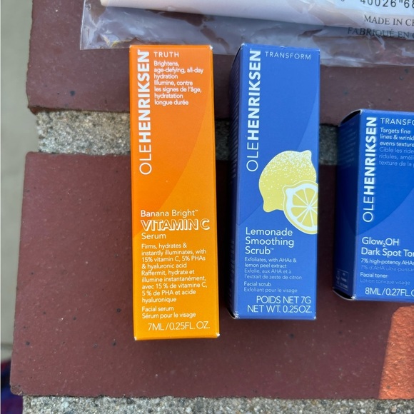 olehenriksen travel kit - Picture 2 of 5